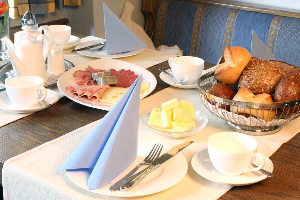Gasthaus Assenmacher Otel Altenahr Dış mekan fotoğraf